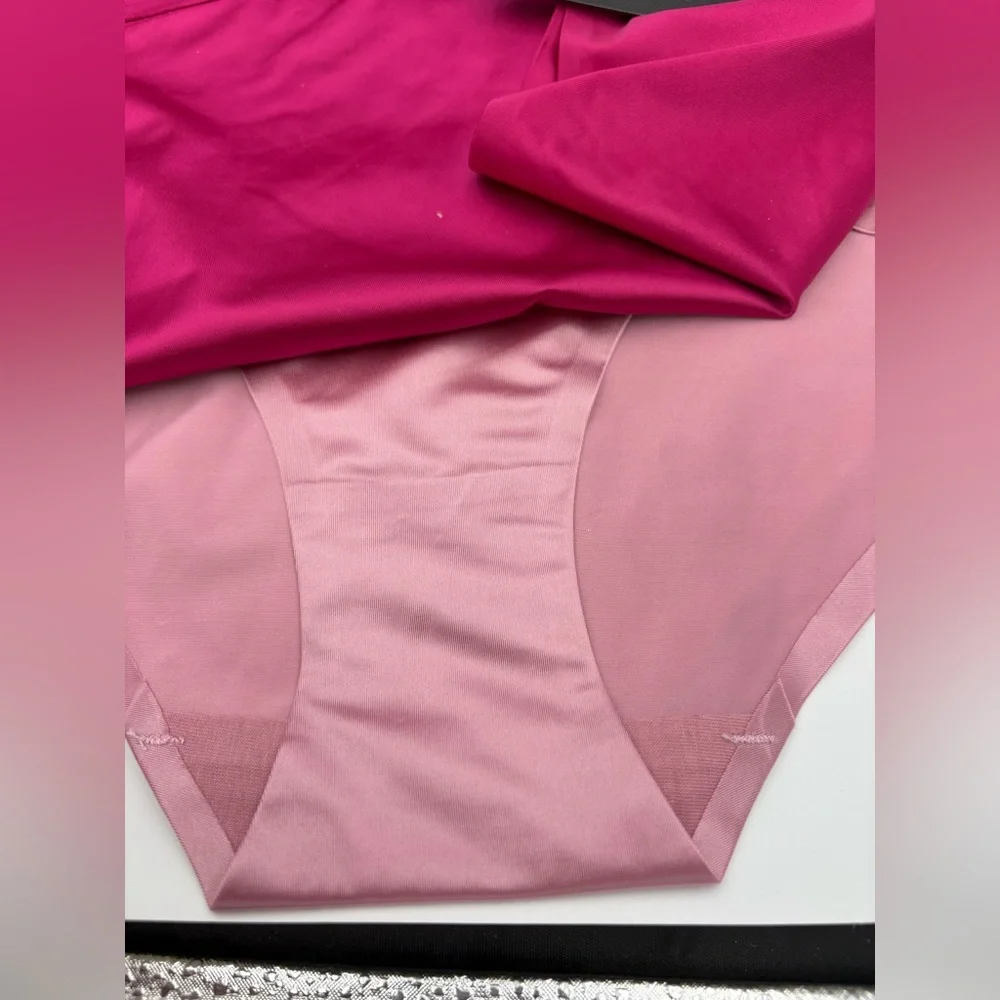 BCBG Maxazria no show panties set - Picture 4 of 9